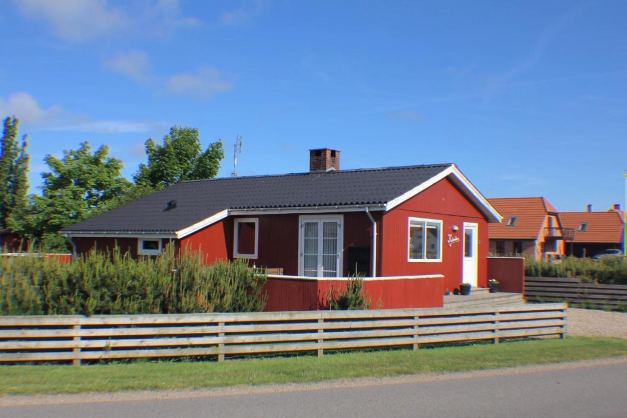 The Little Red Cabin Near Blavand! 外观 照片